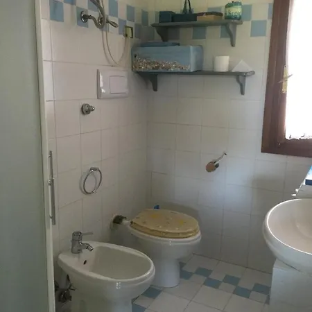Villa Villaggio Isuledda N 99 120 M Dal Mare Bilocale Per 34 Persone Con Accesso Diretto Alla Spiaggia