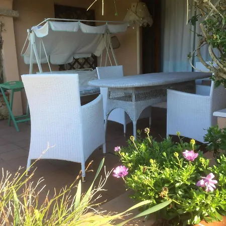Villaggio Isuledda N 99 120 M Dal Mare Bilocale Per 34 Persone Con Accesso Diretto Alla Spiaggia San Teodoro (Sardinia)